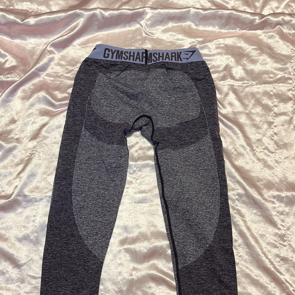 Purple gymshark flex leggings💜 - Picture 4 of 4